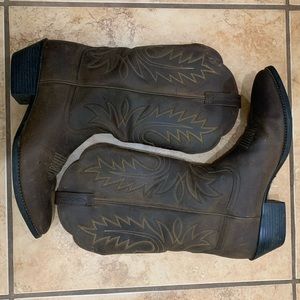 Ariat Women's Heritage R Toe Western Boots